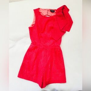 Bebe coral romper